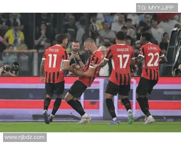 AC米兰狂胜里昂五球大捷帽子戏法点燃世界杯历史冷门瞬间 AC米兰狂胜里昂五球大捷帽子戏法点燃世界杯历史冷门瞬间