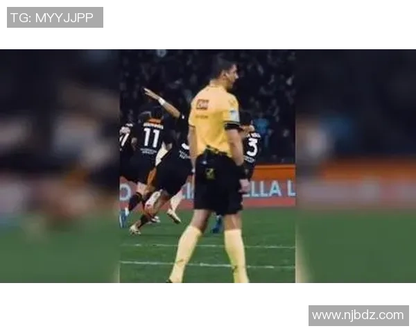 德甲精彩对决切尔西大胜波尔图神扑瞬间引发全场热烈欢呼 德甲精彩对决切尔西大胜波尔图神扑瞬间引发全场热烈欢呼