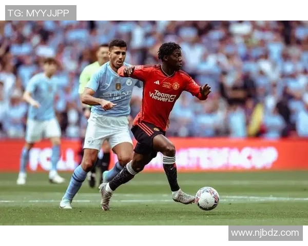 曼城在足总杯中以6比2战胜尤文图斯绝杀瞬间点燃全场激情